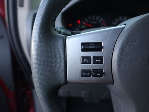 Used 2019 Nissan Frontier SV w/ Value Truck Package RWD image 17