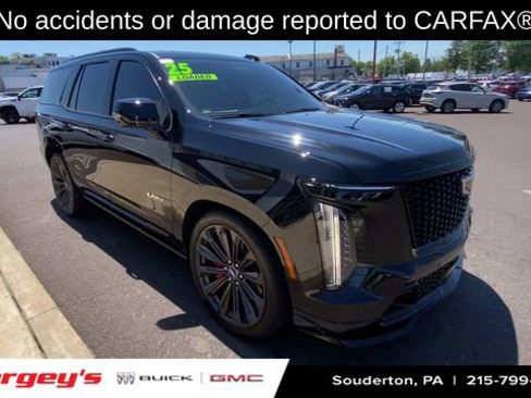 Used 2025 Cadillac Escalade V AWD/4WD image 2