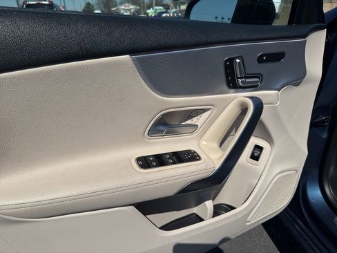 Used 2021 Mercedes-Benz A 220 A 220 image 15