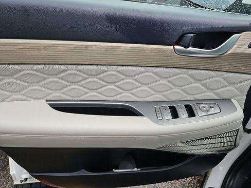 Used 2022 Hyundai Palisade Calligraphy image 9