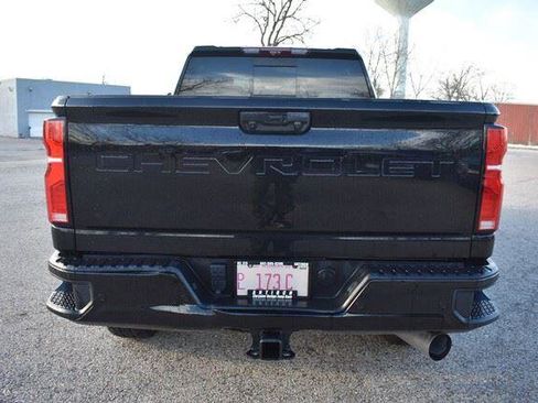 Used 2025 Chevrolet Silverado 2500 High Country w/ High Country Premium Package AWD/4WD image 7