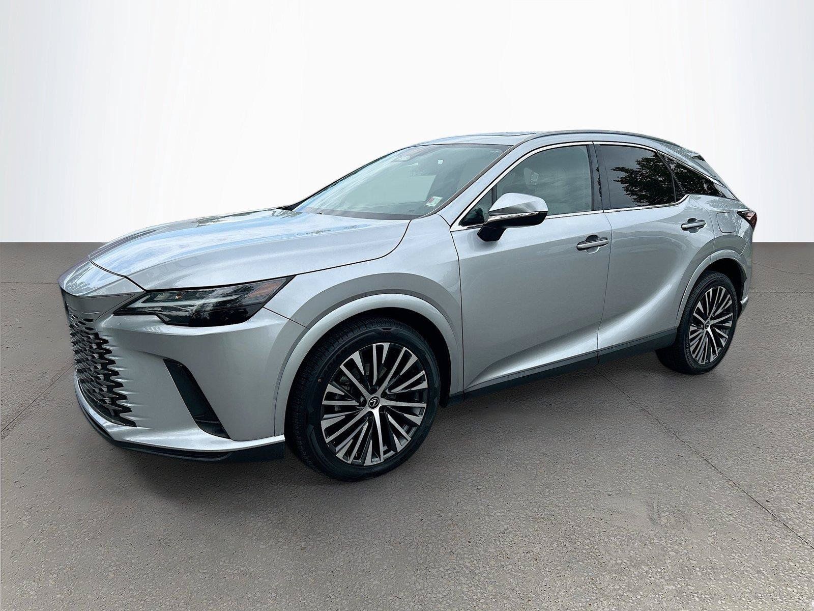 Used 2023 Lexus RX 350 Premium Plus w/ Accessory Package AWD/4WD image 8