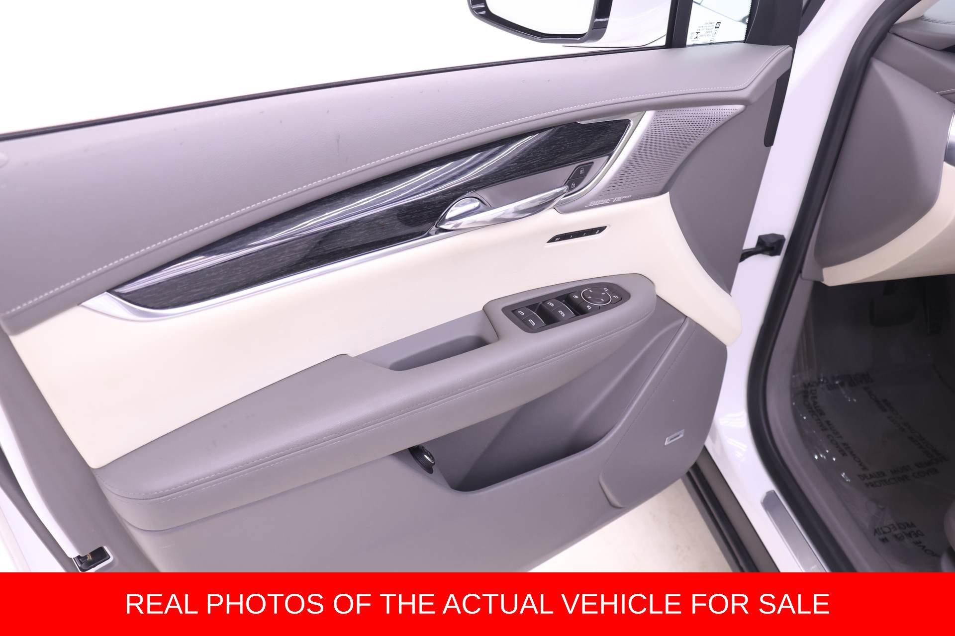 Used 2021 Cadillac XT6 Premium Luxury FWD image 8