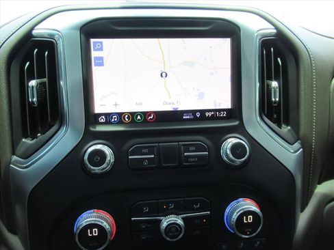 Used 2019 GMC Sierra 1500 SLT w/ SLT Premium Plus Package AWD/4WD image 26