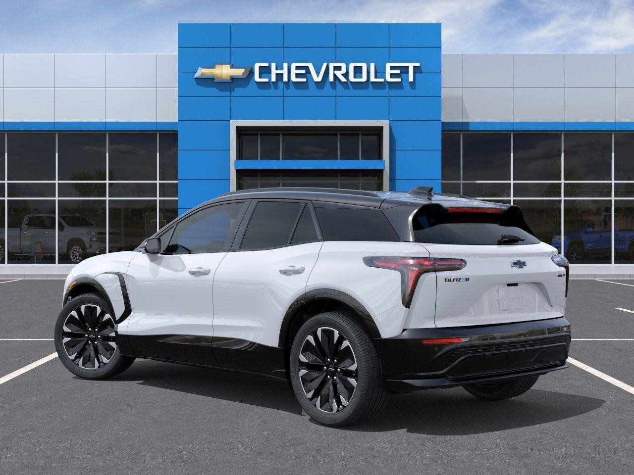 New 2026 Chevrolet Blazer EV RS AWD/4WD image 4