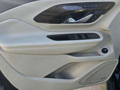 Used 2020 GMC Terrain Denali w/ GMC Pro Grade Package image 7