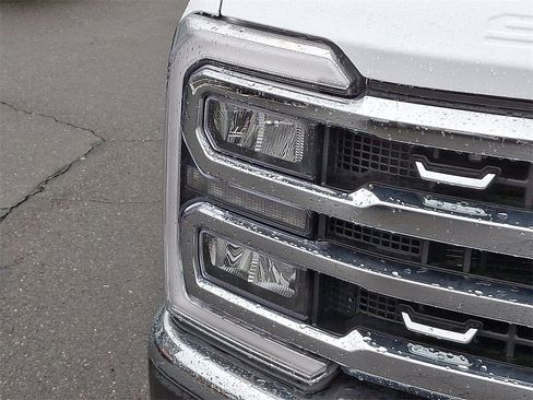 Certified 2024 Ford F250 Lariat w/ Lariat Ultimate Package image 8