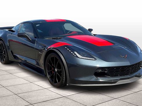 Used 2019 Chevrolet Corvette Grand Sport image 2