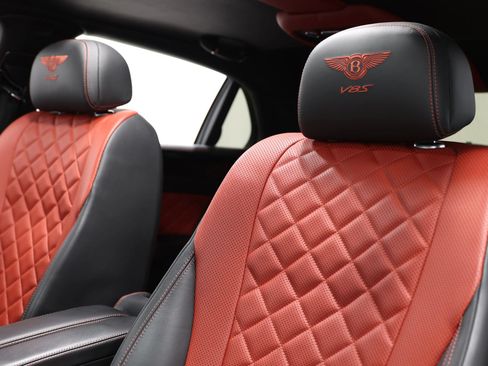 Used 2018 Bentley Flying Spur S V8 w/ Black Edition AWD/4WD image 19