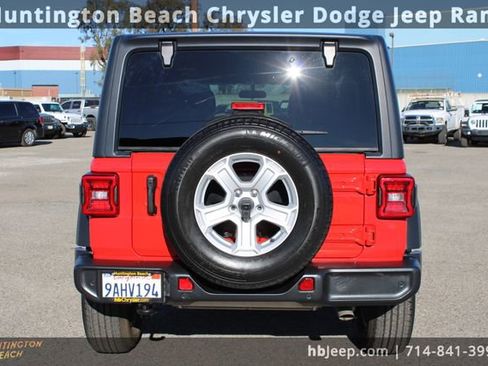 Used 2022 Jeep Wrangler Unlimited Sport image 5