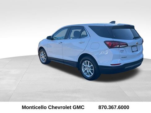 Used 2023 Chevrolet Equinox LT image 8