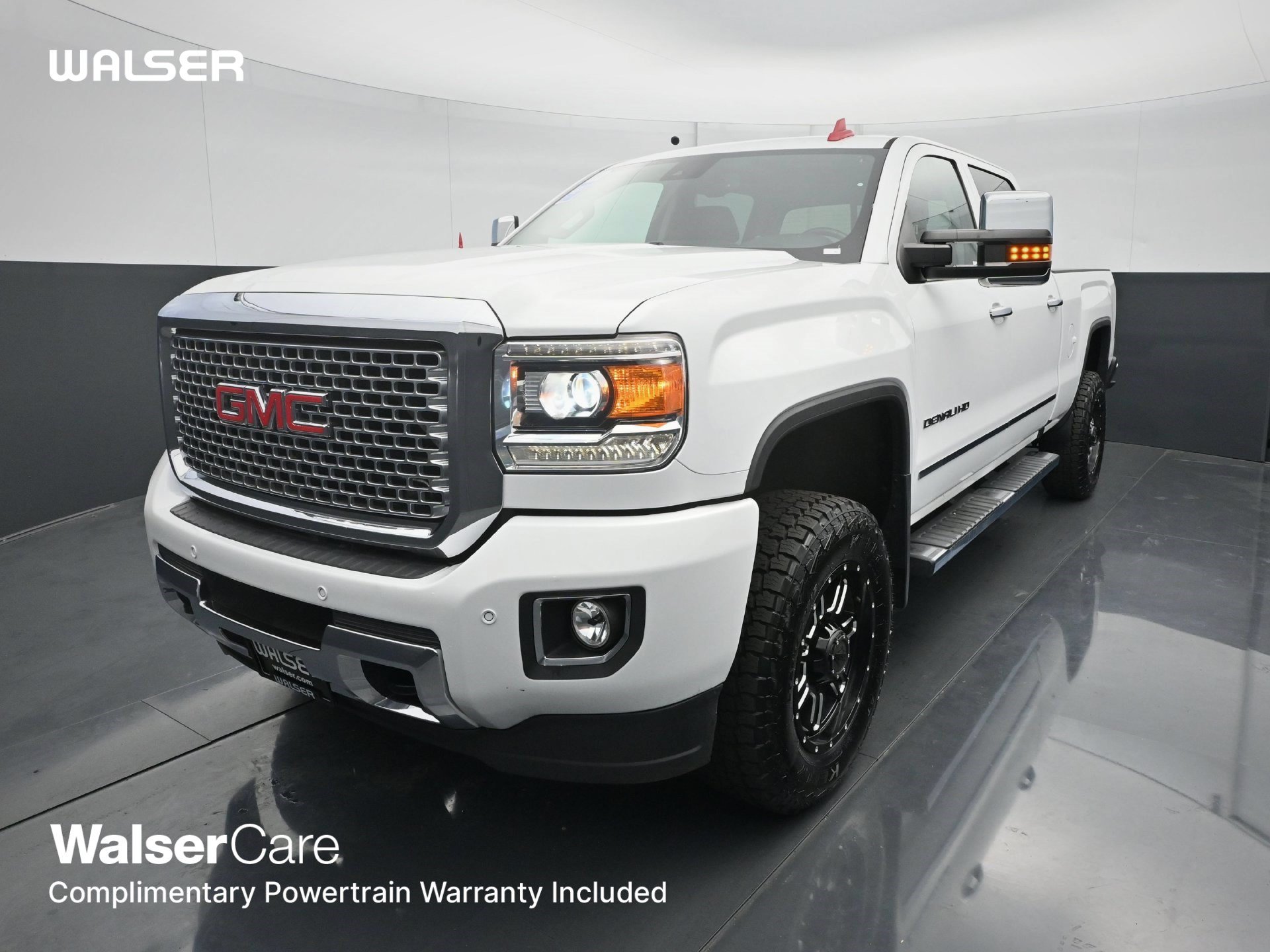 Used 2016 GMC Sierra 2500 Denali w/ Driver Alert Package AWD/4WD image 1