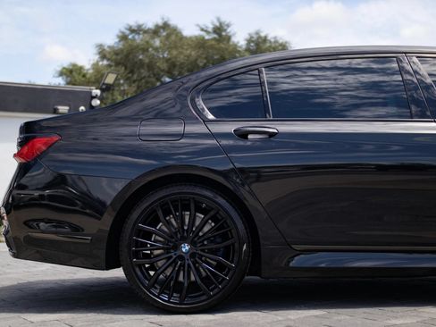 Used 2020 BMW 740i w/ M Sport Package RWD image 15