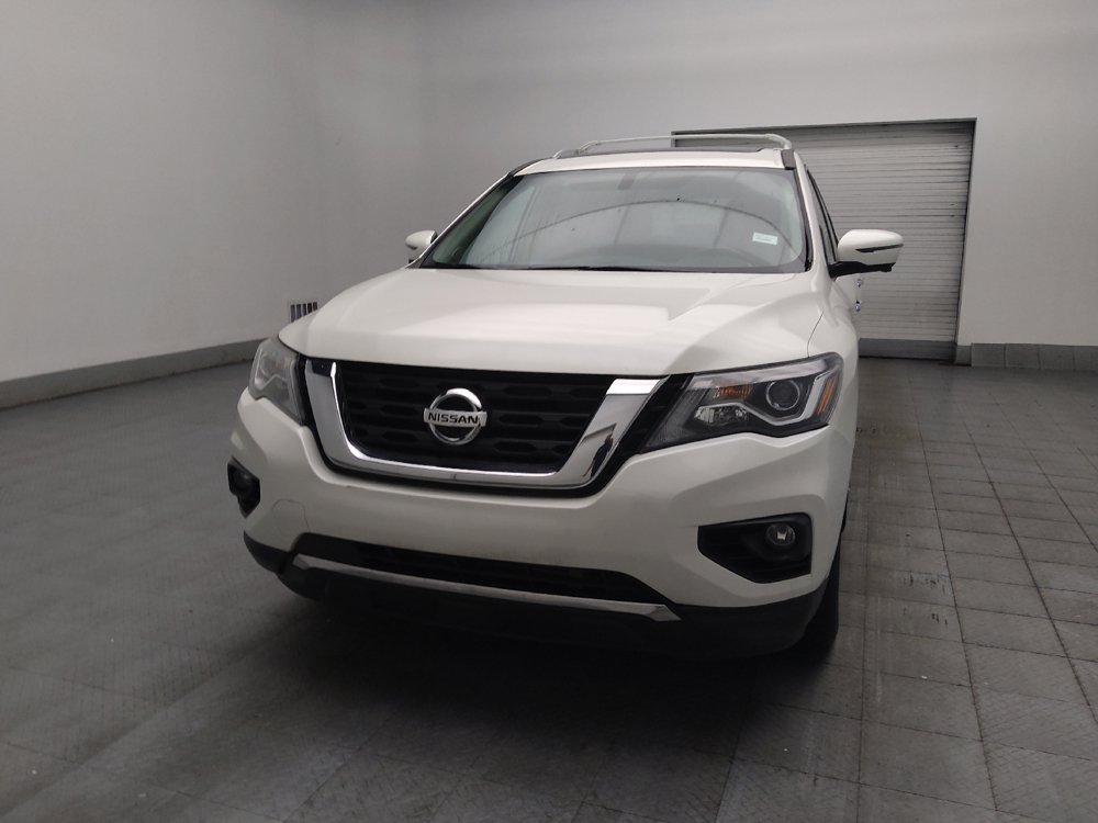 Used 2020 Nissan Pathfinder Platinum w/ Cargo Package FWD image 15