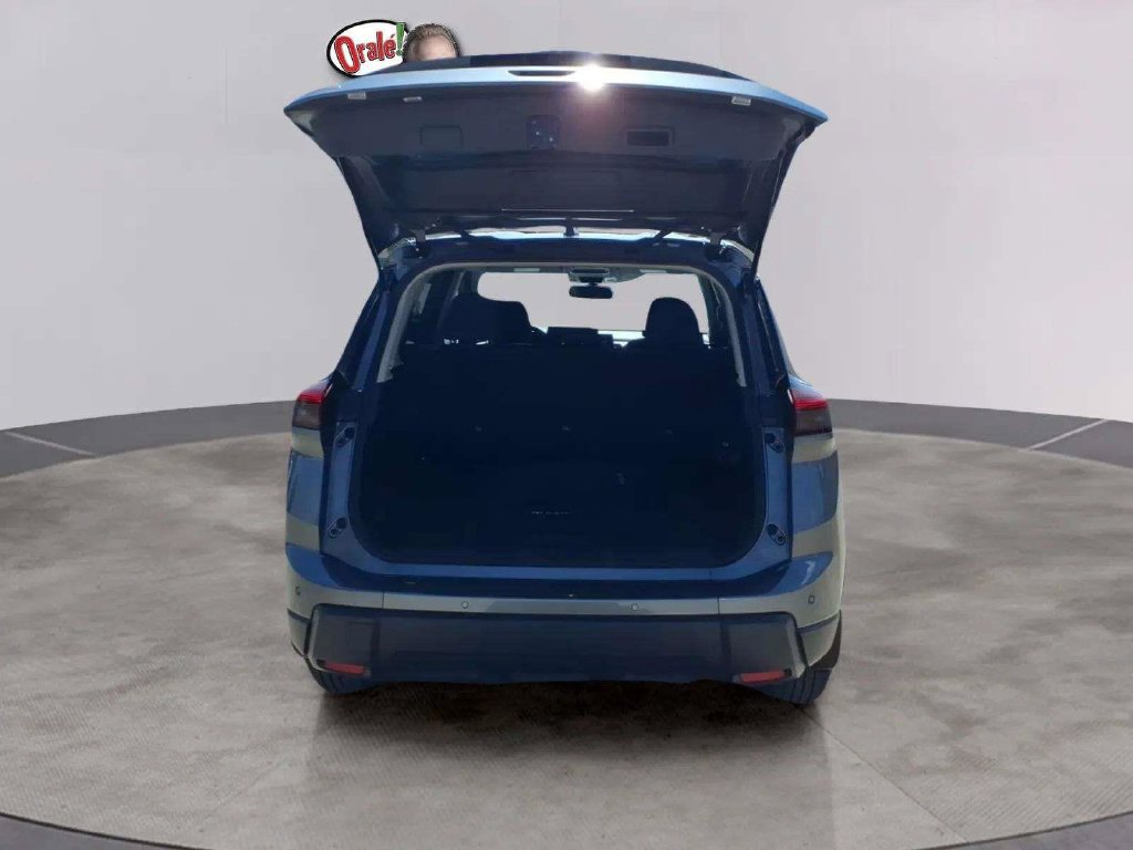 Certified 2025 Nissan Rogue S FWD image 18