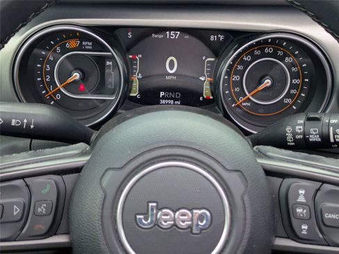 Used 2021 Jeep Wrangler Unlimited Sport w/ Sun And Sound Package AWD/4WD image 30