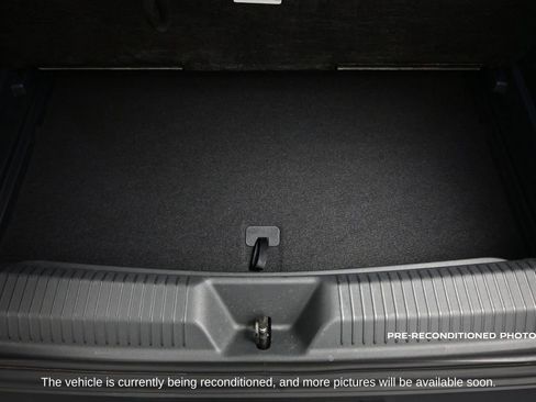 Used 2023 Volkswagen ID.4 Pro S Plus image 34