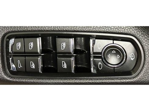 Used 2012 Porsche Panamera S RWD image 32