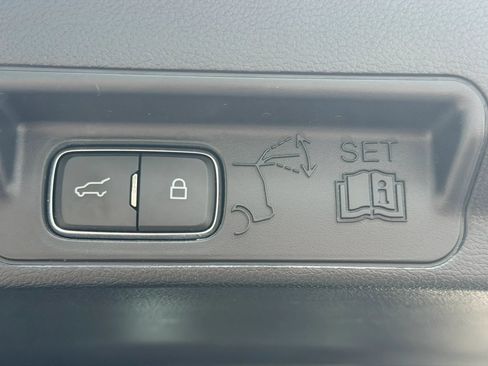 Used 2020 Ford Explorer Limited w/ Class III Trailer Tow Package AWD/4WD image 20