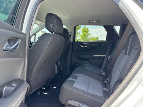 Used 2024 Chevrolet Blazer LT w/ Convenience Package FWD image 11