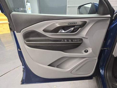 Used 2021 GMC Terrain SLT FWD image 24