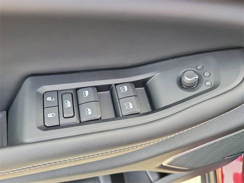 Used 2023 Jeep Grand Cherokee 4WD 4xe w/ Luxury Tech Group II image 20