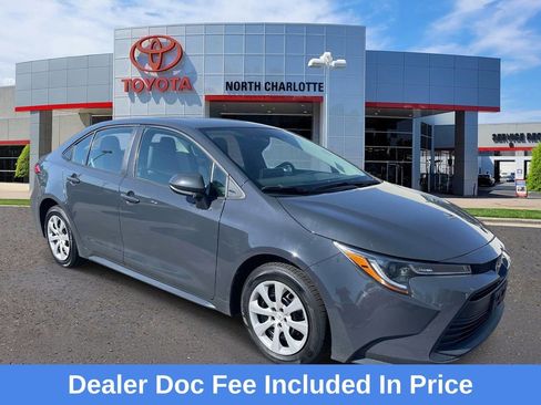 Used 2023 Toyota Corolla LE FWD image 1