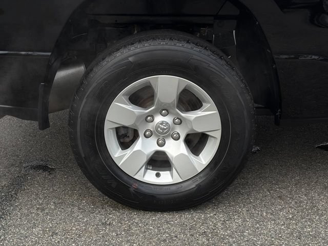 Used 2024 RAM 1500 Big Horn AWD/4WD image 12