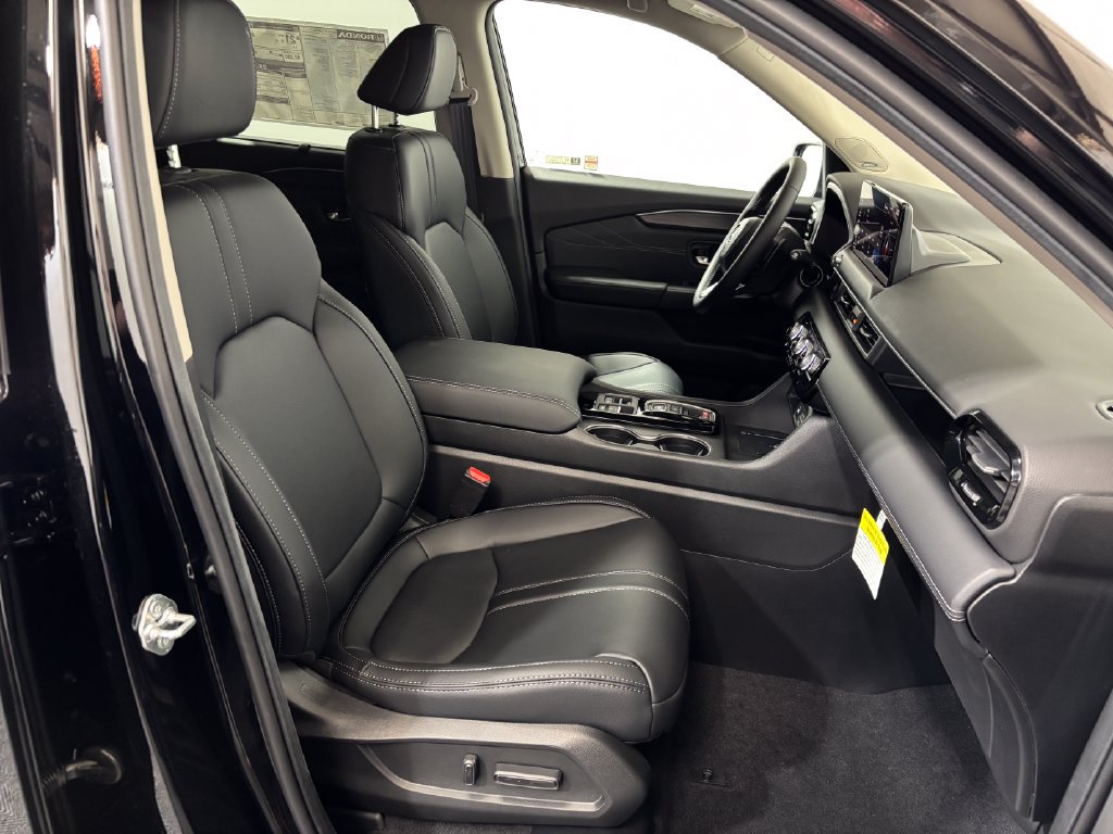 New 2026 Honda Pilot Touring image 33