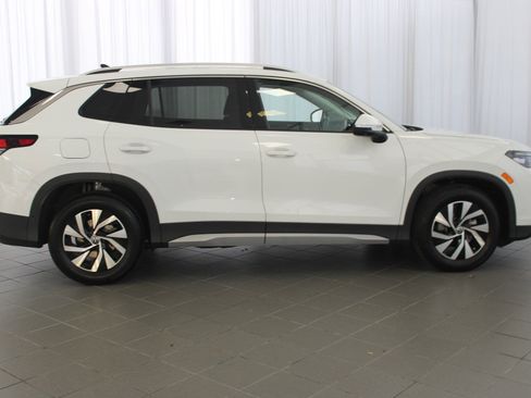 New 2026 Volkswagen Tiguan S image 7