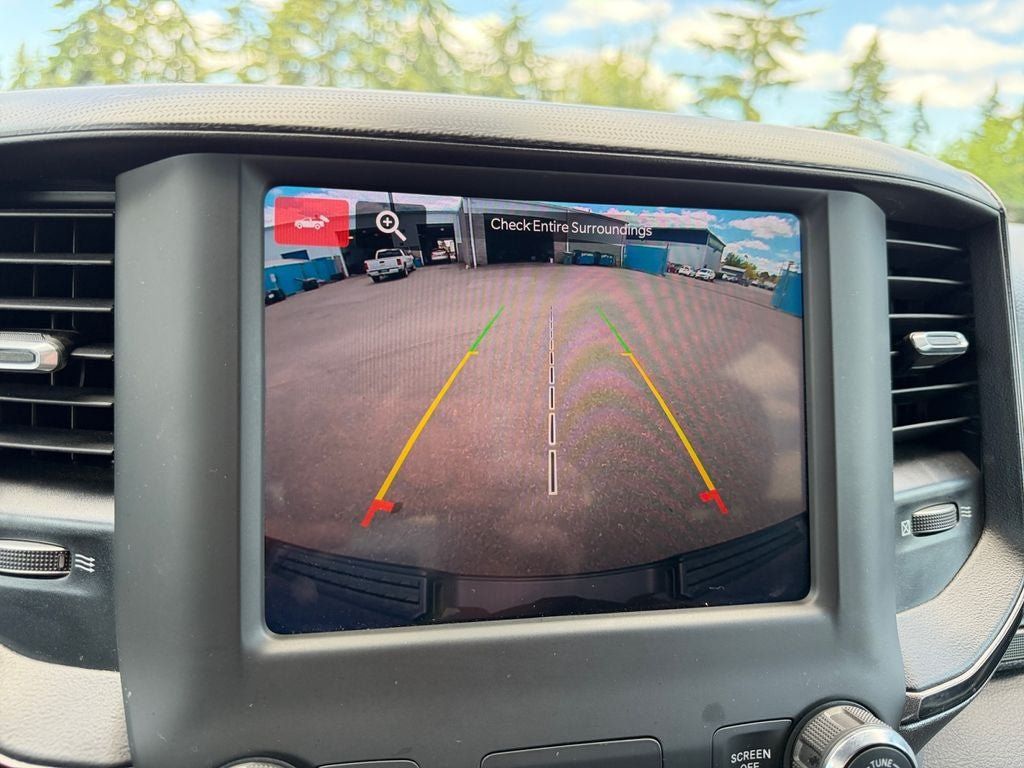 Used 2023 RAM 1500 Big Horn AWD/4WD image 17