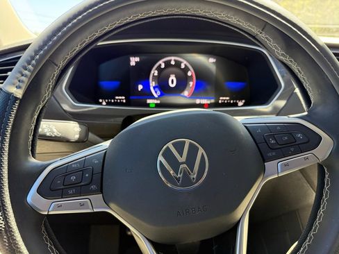 Used 2024 Volkswagen Tiguan S image 19