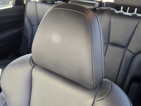 Used 2022 Subaru Ascent Limited w/ Technology Package image 22