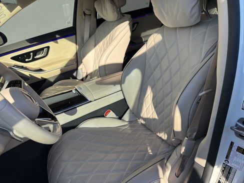 Used 2023 Mercedes-Benz S 580 4MATIC Sedan image 10
