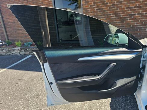 Used 2023 Tesla Model 3 Standard Range RWD image 26