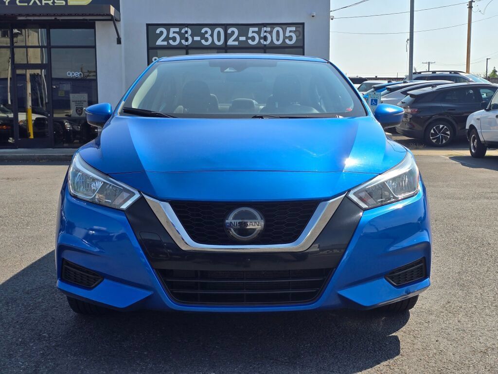 Used 2021 Nissan Versa SV FWD image 3