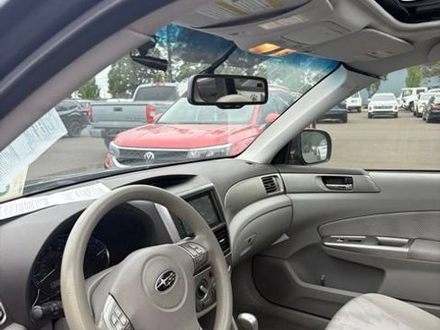 Used 2010 Subaru Forester 2.5X Premium w/ Popular Equipment Group 1A AWD/4WD image 9