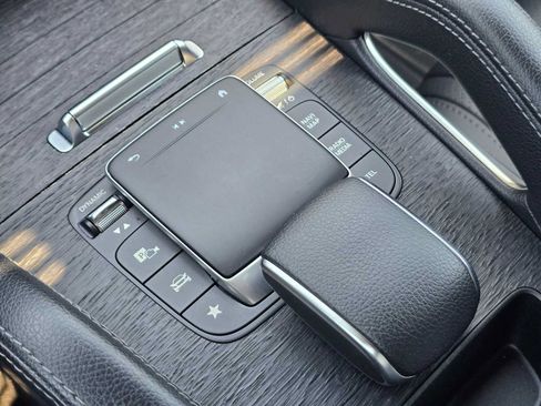 Used 2022 Mercedes-Benz GLE 350 image 36