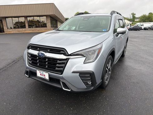 Certified 2023 Subaru Ascent Touring AWD/4WD image 1