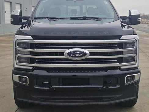 New 2026 Ford F350 Platinum w/ Platinum Plus Package image 8