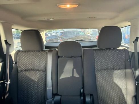 Used 2018 Dodge Journey SE w/ Popular Equipment Group FWD image 12