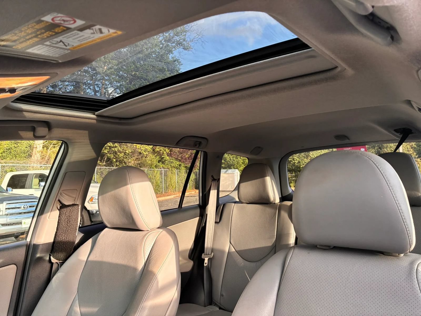 Used 2012 Toyota RAV4 Limited w/ Premium Plus Value Pkg AWD/4WD image 25