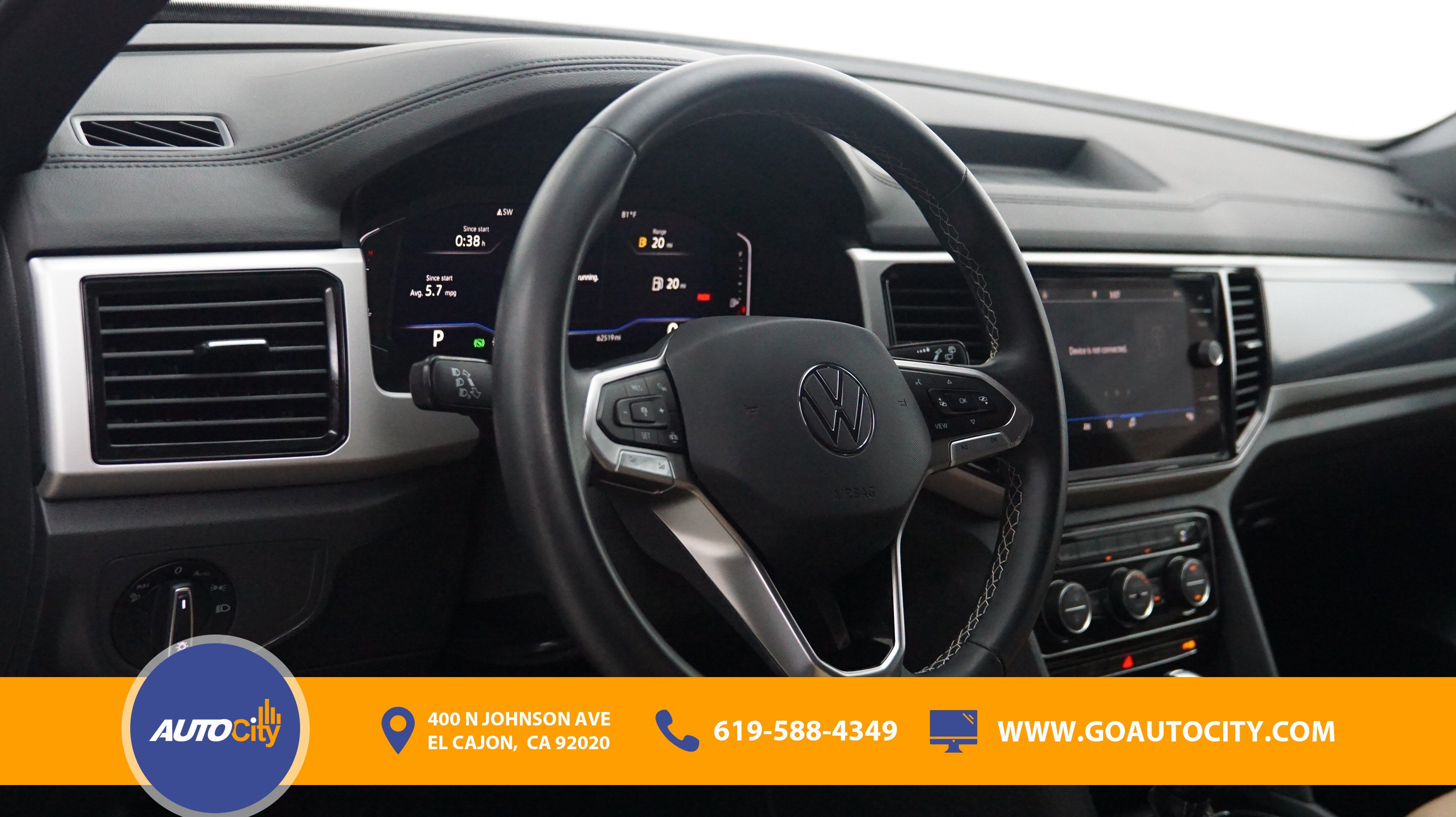 Used 2022 Volkswagen Atlas Cross Sport SE FWD image 19