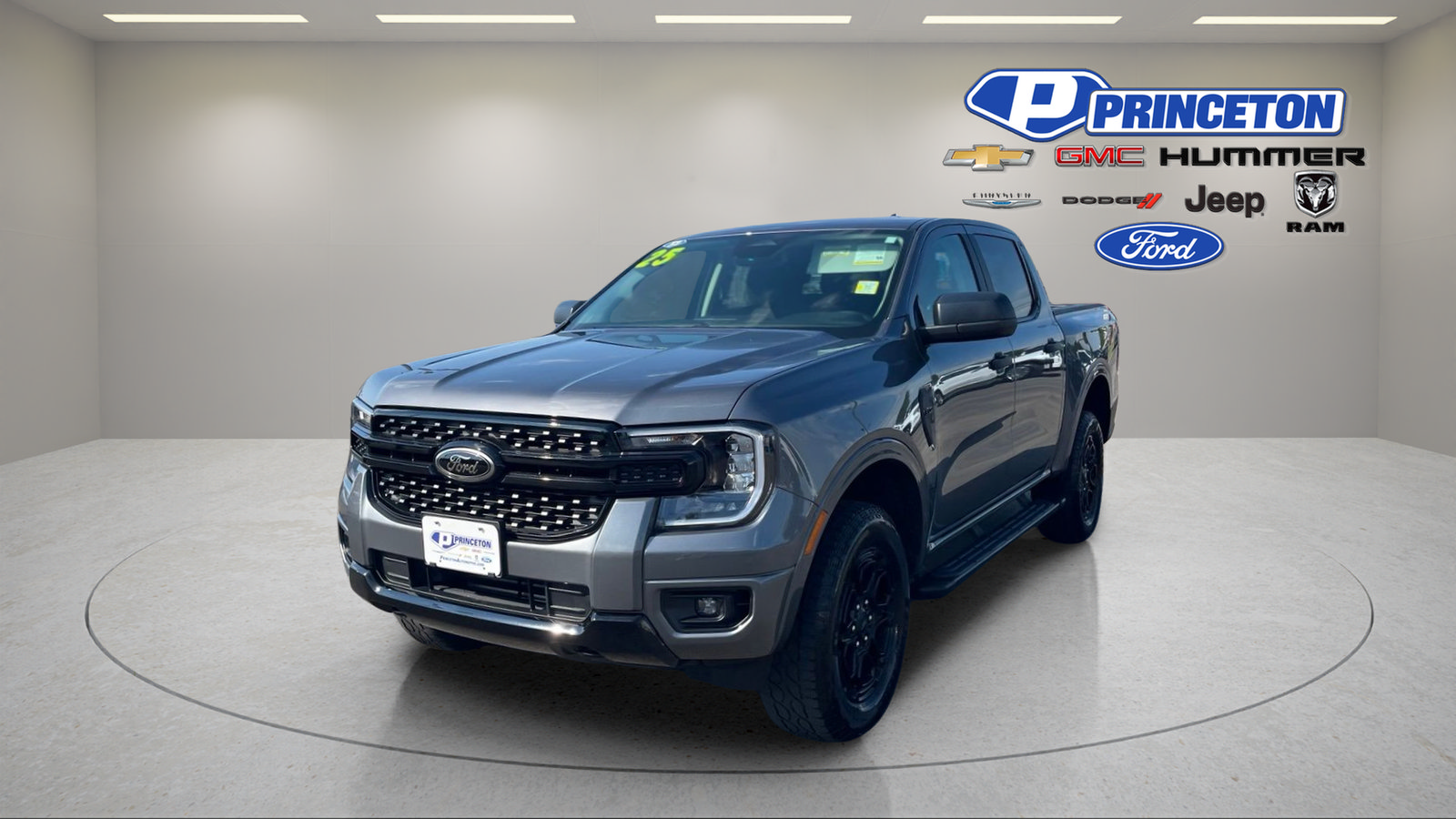 Used 2025 Ford Ranger XLT w/ FX4 Off-Road Package AWD/4WD image 3