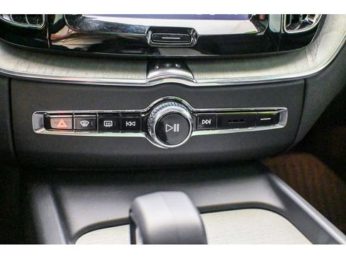 Used 2025 Volvo XC60 T8 Plus w/ Protection Package Premier AWD/4WD image 47