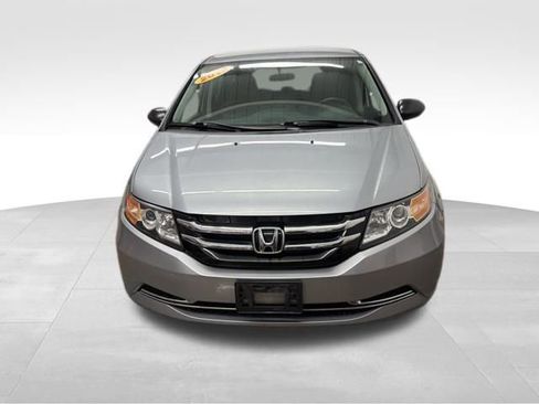 Used 2016 Honda Odyssey LX image 2