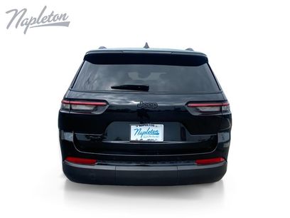 Used 2023 Jeep Grand Cherokee L Laredo