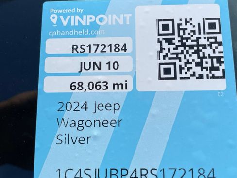 Used 2024 Jeep Wagoneer Series II w/ Flexible Seating Group RWD image 28
