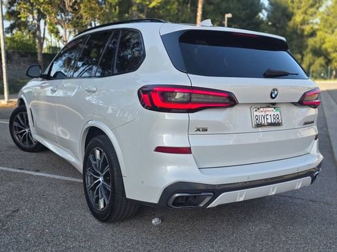 Used 2020 BMW X5 M50i w/ Parking Assistance Package AWD/4WD image 51