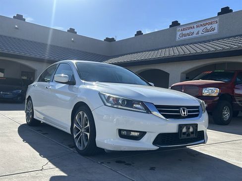 Used 2014 Honda Accord Sport image 8